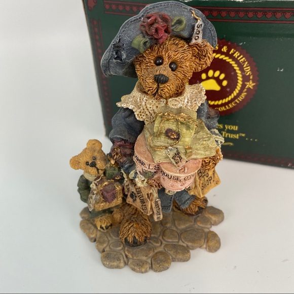 Boyds Bears Grace & Jonathan Born To Shop - Picture 1 of 7